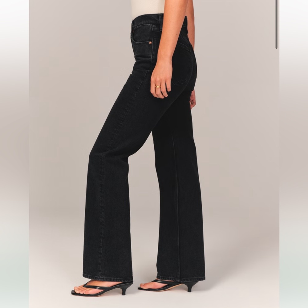 Abercrombie & Fitch High Rise 90s Relaxed Jean Vintage Denim Black